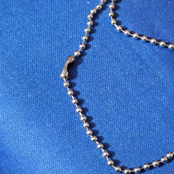 Men's Stainless Steel Cross Pendant Necklace - Picture 5 of 7